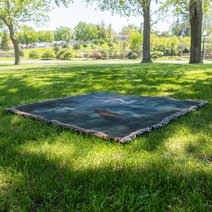 Blue_Eyed_Tiger_Sitting_On_Crescent_Moon_Grass_H_Mockup.png_15329750